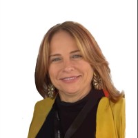 Claudia Bacci Email & Phone Number