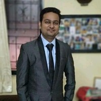 Standard Chartered Bank Employee Piyush Modi's profile photo