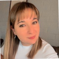 Ana María González Suazo Email