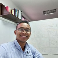 Rível Acevedo Email