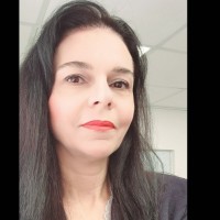 Gracya Gyenes Email