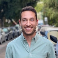 Venture For America Employee Ari Fine's profile photo