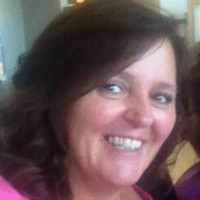Packaging Service Co., Inc. Employee April Miser's profile photo