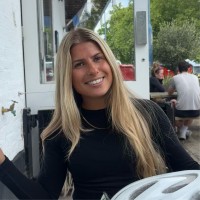 Adapt IQ Employee Issy Hughes's profile photo