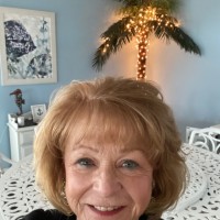 Phyllis Breeden Email & Phone Number