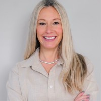 Current Global Employee Alexandra Taylor's profile photo
