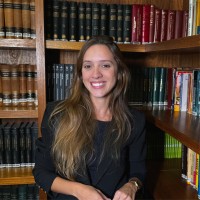 Vianna Marinho Lavatori Advogados Employee Deborah Maia's profile photo