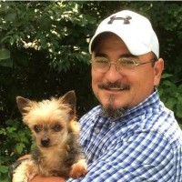 inventRight Employee Michael Conde's profile photo