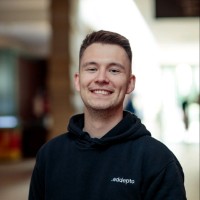Bartosz Puszkarski Email