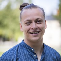 Simon Baunach Email