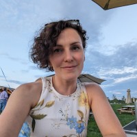 Lana Volkov Email