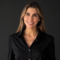 Integra Beauty Employee Elizabeth Albalat's profile photo