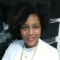 Nadia King Email