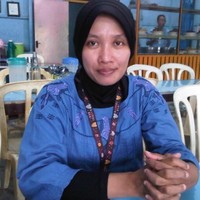 Risa Puspita Email