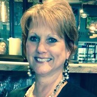 Dynamic Group Management Employee Debbie Ruth's profile photo