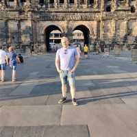 Eric Verschoor Email