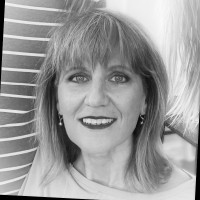 Ruth Day Email & Phone Number