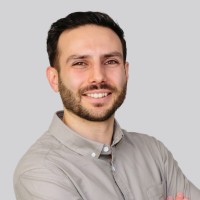 Charlie Hilton-Smith Email