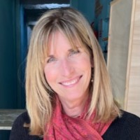 Debbie Lister Email & Phone Number