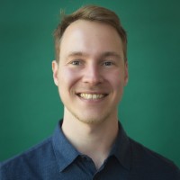 Robin Möller-Gulland Email