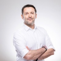 Kai Borstelmann Email