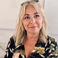 Tina Engelbrektsson Email