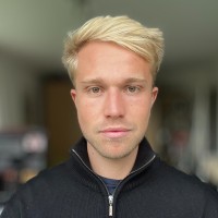 Nicklas Schneider Email