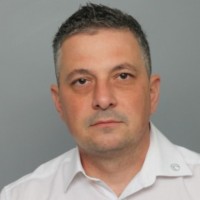 Levente Kovacs Email