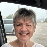 Oasis a Place of Healing Employee Suzy McLaughlin's profile photo
