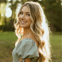 Tallahassee Plastic Surgery Employee Janie Cozadd's profile photo