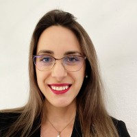 Klaudia Warner Email