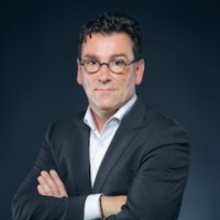 Yves Tambour