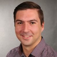 Dominik Schuster Email