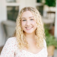 Julia Oeding Email