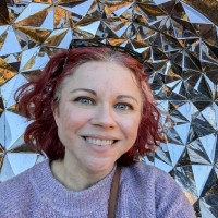 Focused Employee Sarah Kainec's profile photo