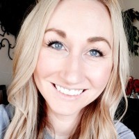 Stephanie Thayne Email & Phone Number