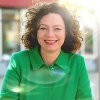 Natasha Retel Email