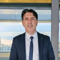 Şeref Korhan Email