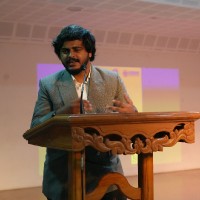 Abhinav Dinesh Email