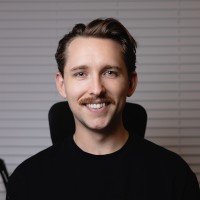 FlatPeak Employee Warren Brown's profile photo
