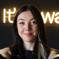 Alice Eagle Email