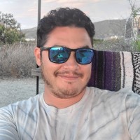 Summit Lending Employee Devon Carag's profile photo