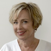 Edith de Nooijer Email & Phone Number