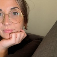 Emilie Zinet Email