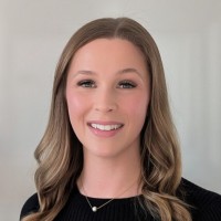 Alexandra Skakie Email & Phone Number