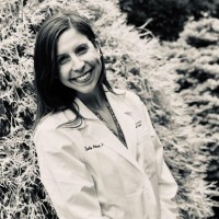 Emily Axelrod Email & Phone Number