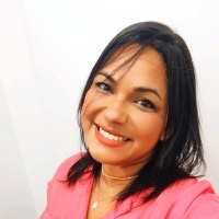 Aline Marins Email
