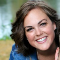 Mid-State Truck Service, Inc. Employee Tracie van de Hei's profile photo