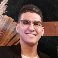 Daniel Tavares Email