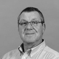 Les Carr Email